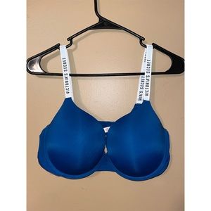 Victorias Secret T-Shirt Push-Up Bra